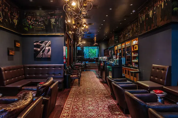 Casa de Montecristo Manhattan Cigar Lounge